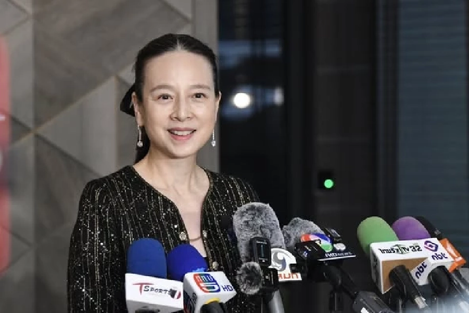 &quot;มาดามแป้ง&quot;คอนเฟิร์ม AIS -GULF- JAS คว้าลิขสิทธื์ถ่ายทอดสดไทยลีก 4 ปี มูลค่ารวม 2,000 ล้านบาท