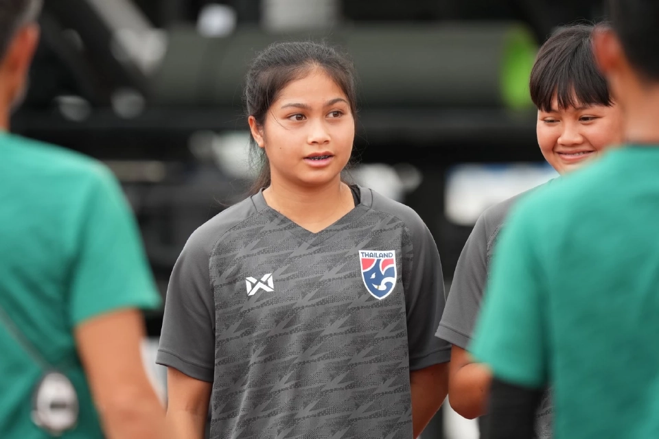  “แพรวา นุดนาบี” กองกลางทีมชาติไทย จากสโมสรกรุงเทพมหานคร