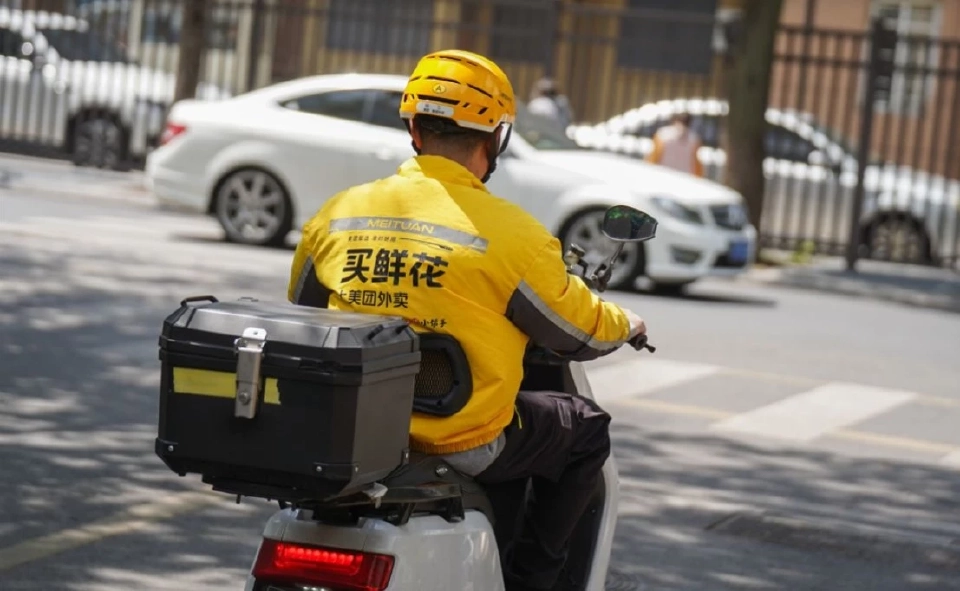 สงครามสามก๊กฟู้ดเดลิเวอรีจีน เกมที่ผู้นำ Meituan ต้องเดิมพันทุกอย่าง