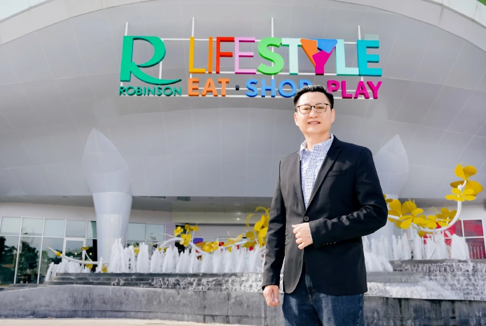 นายณัฐวัฒน์ รัชพงศ์กุลยศ 