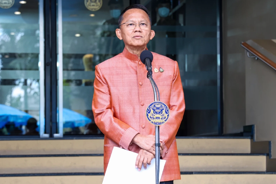 สายเขียวต้องรู้ เปิดรายละเอียดประกาศ สธ. คุม "กัญชา" ฉบับล่าสุด 