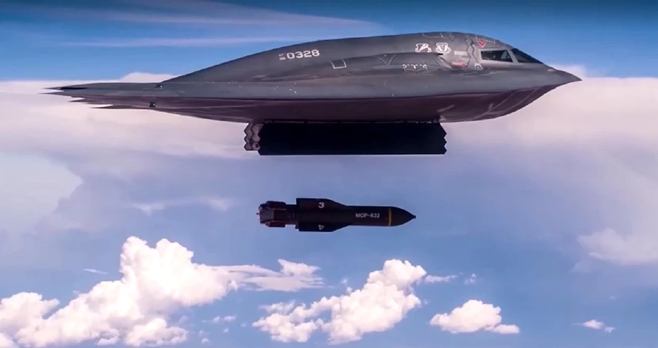 แฟ้มภาพเครื่องบิน B-2