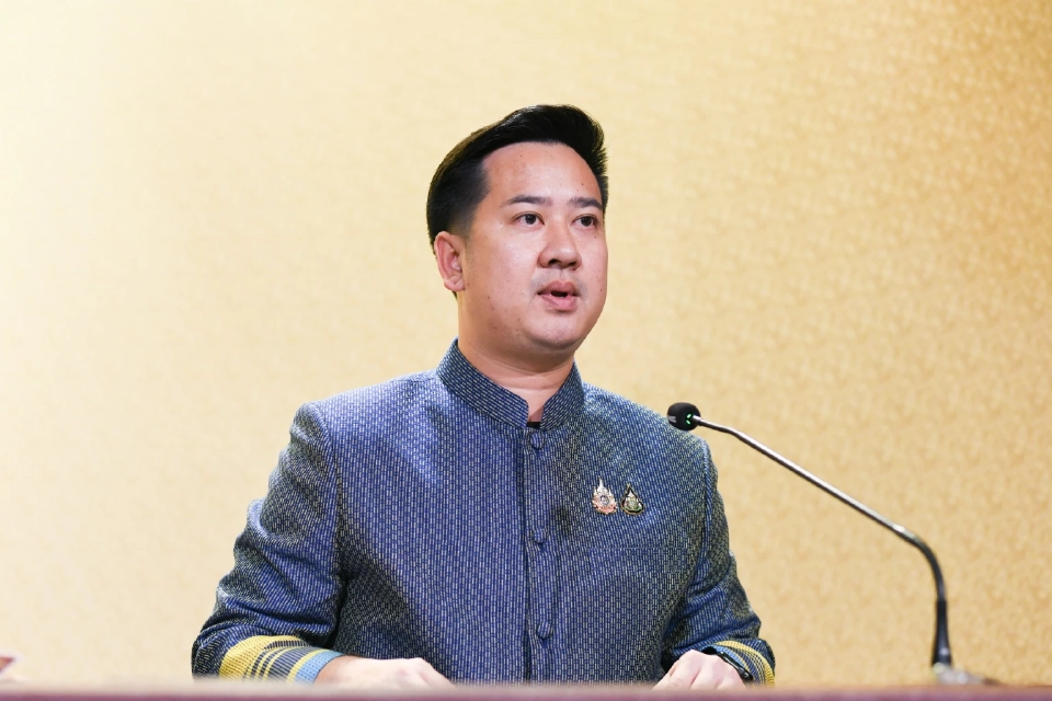 นายอนุกูล พฤกษานุศักดิ์ รองโฆษกประจำสำนักนายกรัฐมนตรี