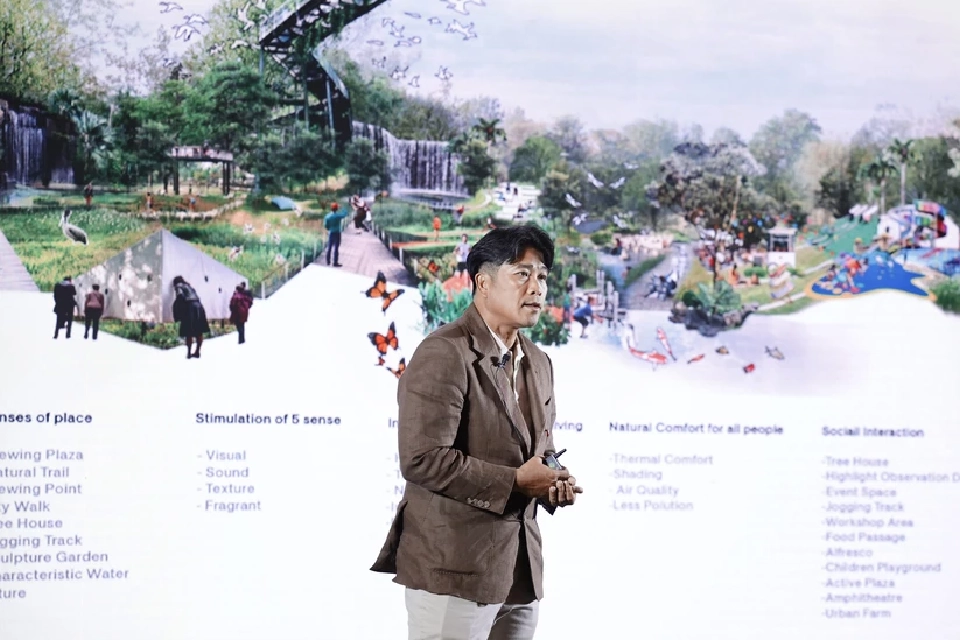 ธัชพล สุนทราจารย์ 