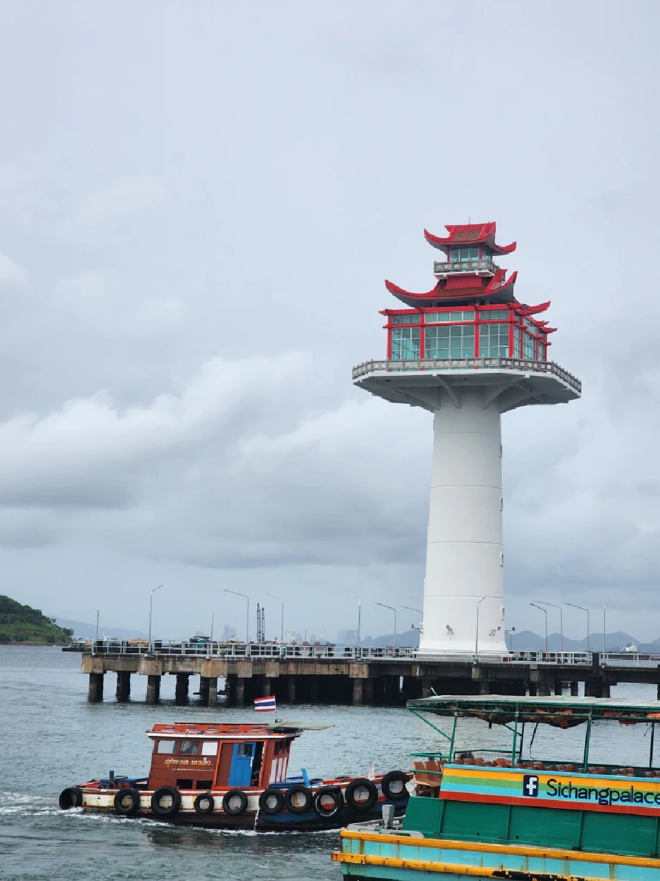 ประภาคาร เกาะสีชัง