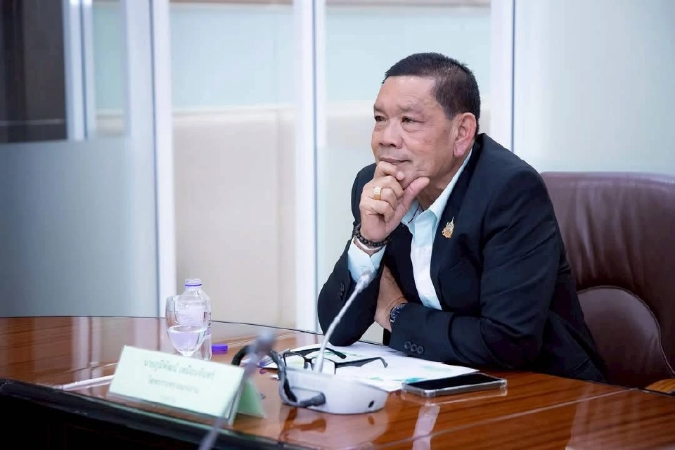 นายภูมิพัฒน์ เหมือนจันทร์ โฆษกกระทรวงแรงงาน 