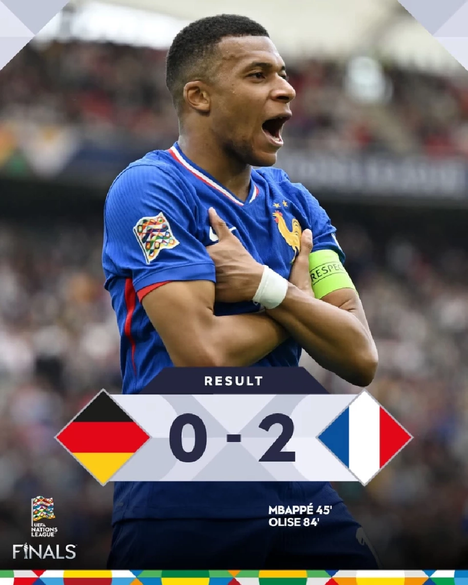 ฝรั่งเศส  เอาชนะ เยอรมนี​ 2-0 