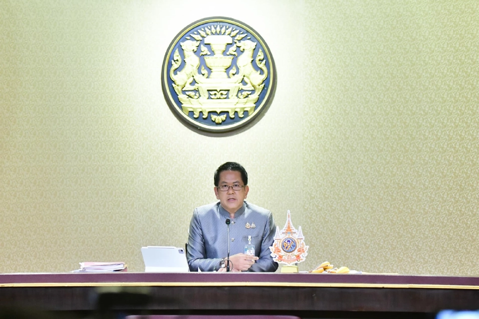 นายจิรายุ ห่วงทรัพย์ โฆษกประจำสำนักนายกรัฐมนตรี