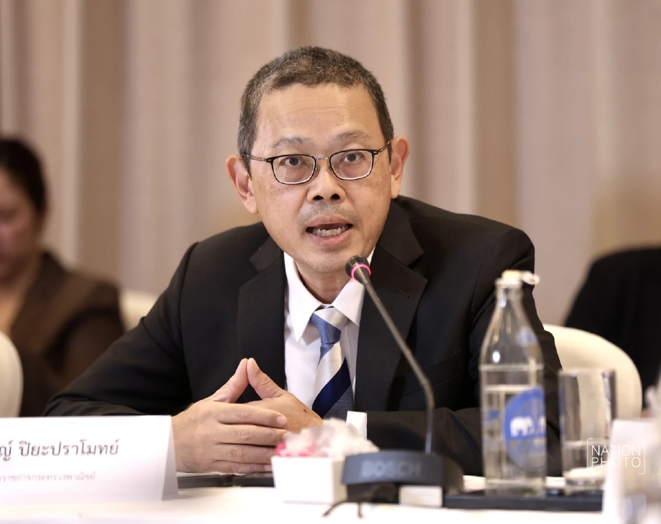 "พาณิชย์" เตรียมคลอด 3 มาตรการเยียวยาภาษีทรัมป์