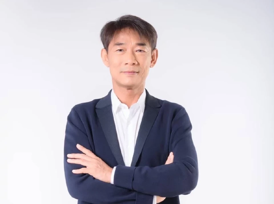 นายสุนทร สถาพร นายกสมาคมธุรกิจบ้านจัดสรร