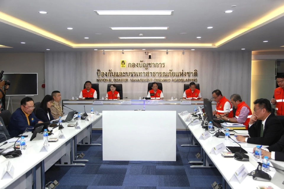 ตั้งวอร์รูม กอปภ.กลาง ติดตามประเมินสถานการณ์อุทกภัยอิทธิพลพายุวิภา
