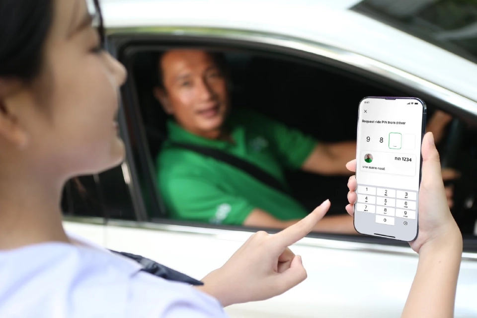 แกร็บ เปิดฟีเจอร์ใหม่เรียกรถรับ-ส่งวัยรุ่น Gen Alpha-Gen Z