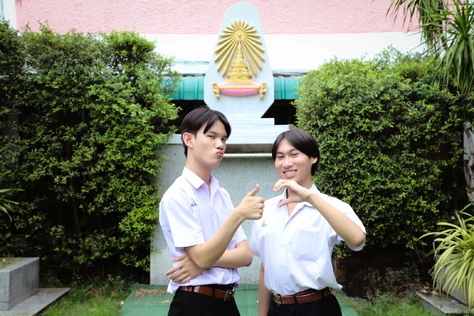 โค้งสุดท้าย! "BEM" พาน้องพิชิต TCAS ปีที่ 17 จัดโรดโชว์ ปลุกแรงบันดาลใจแบบจัดเต็มก่อนถึงวันจริง