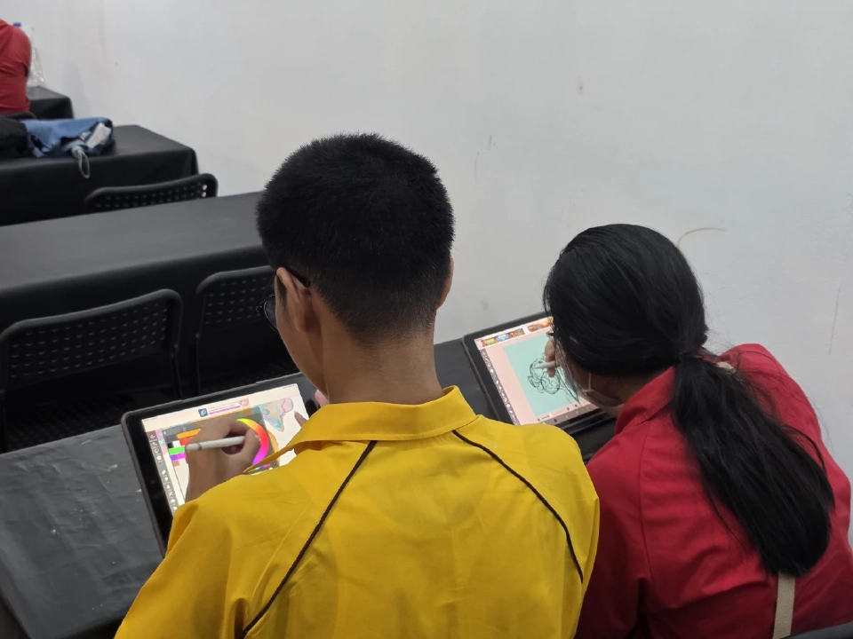 ให้การวาดรูปด้วย iPad ช่วยฮีลใจจากวันทำงานหนัก ที่ Art Learning Centre