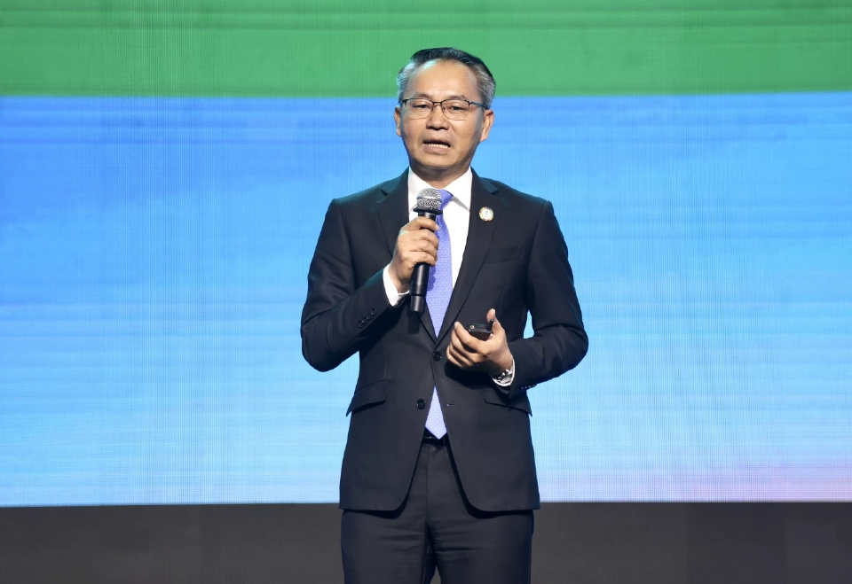 นายพิชิต มิทราวงศ์ กรรมการผู้จัดการ ธนาคารพัฒนาวิสาหกิจขนาดกลางและขนาดย่อมแห่งประเทศไทย (ธพว.) 