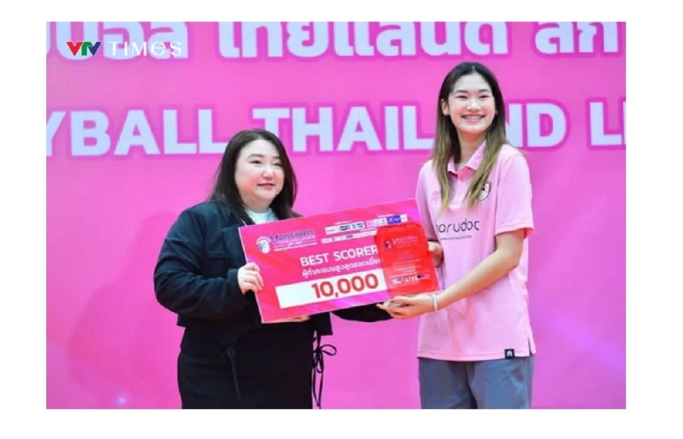 วอลเลย์บอลหญิงไทย "น้องหยก นันท์นภัส' ดังกระหึ่ม สื่อเวียดนามชมผลงาน VTV Cup