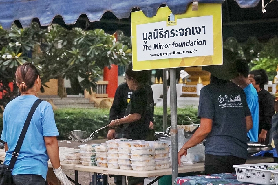 “ซีพี–ซีพีเอฟ”ผนึกเครือข่ายจิตอาสากระจายความช่วยเหลือน้ำท่วมภาคเหนือ