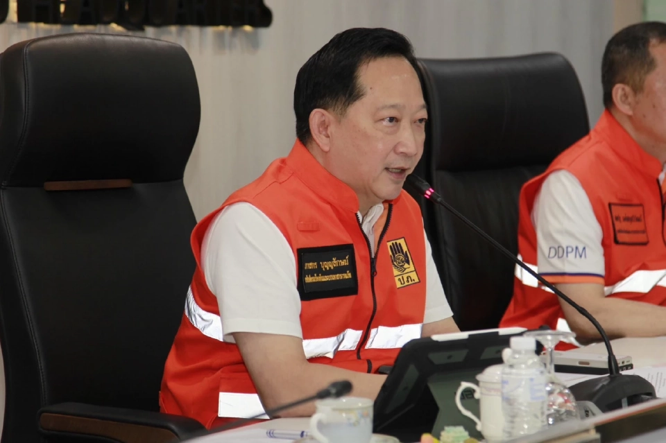 ตั้งวอร์รูม กอปภ.กลาง ติดตามประเมินสถานการณ์อุทกภัยอิทธิพลพายุวิภา