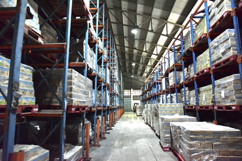 เร่งระบาย "นม–มะพร้าว" แก้ราคาตกต่ำ "จตุพร" สั่ง 3 มาตรการ ช่วยเกษตรกร