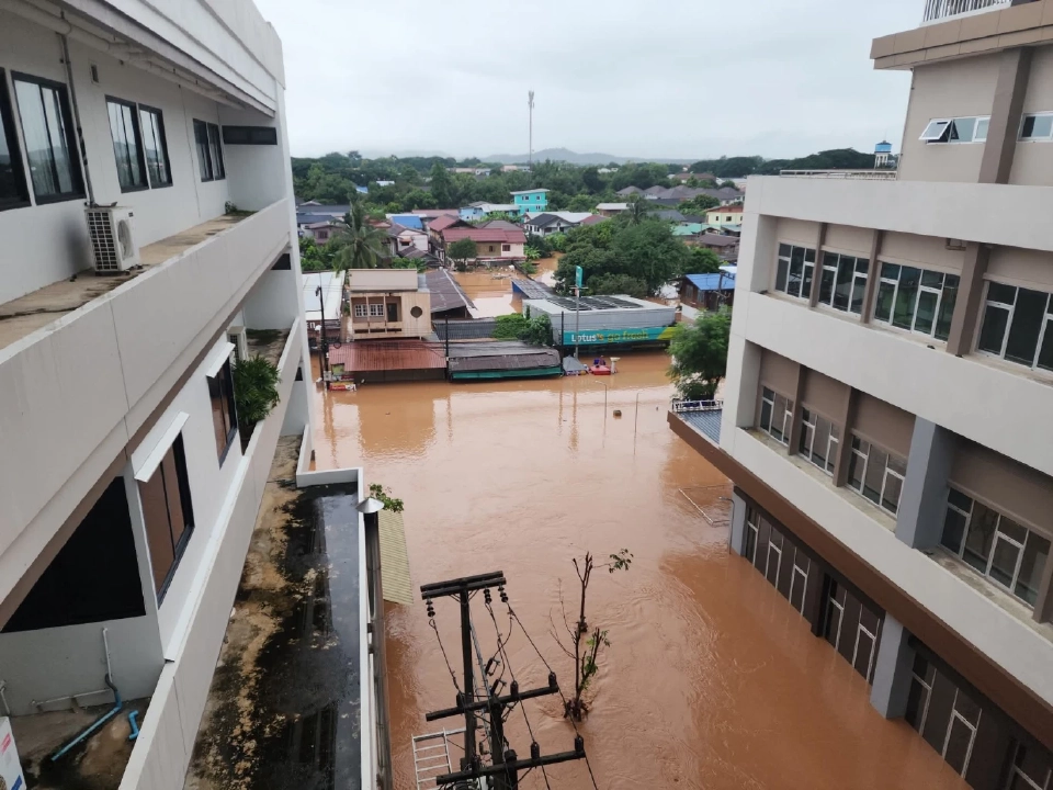 สธ. เผย รพ.น่านยังอยู่ได้ มี 2 ตึกให้บริการ ยังไม่ต้องย้ายผู้ป่วย