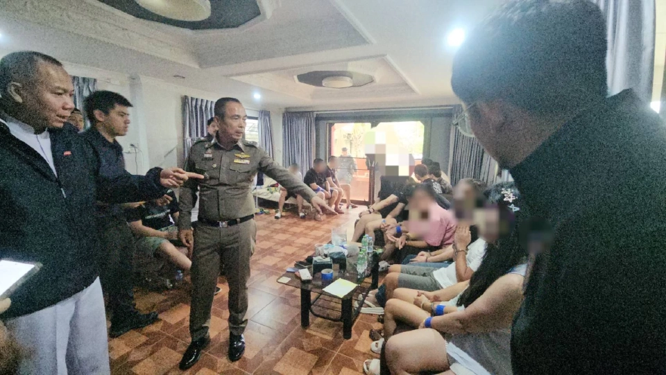 ทลายรังเว็บพนันเชียงใหม่ โกงผู้สูงวัยชาวจีน เงินสะพัด 500 ล้าน