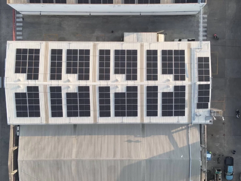 พูลพิพัฒน์จับมือ SCG! พลิกโฉมคลังสินค้า สู่พลังงานสะอาด