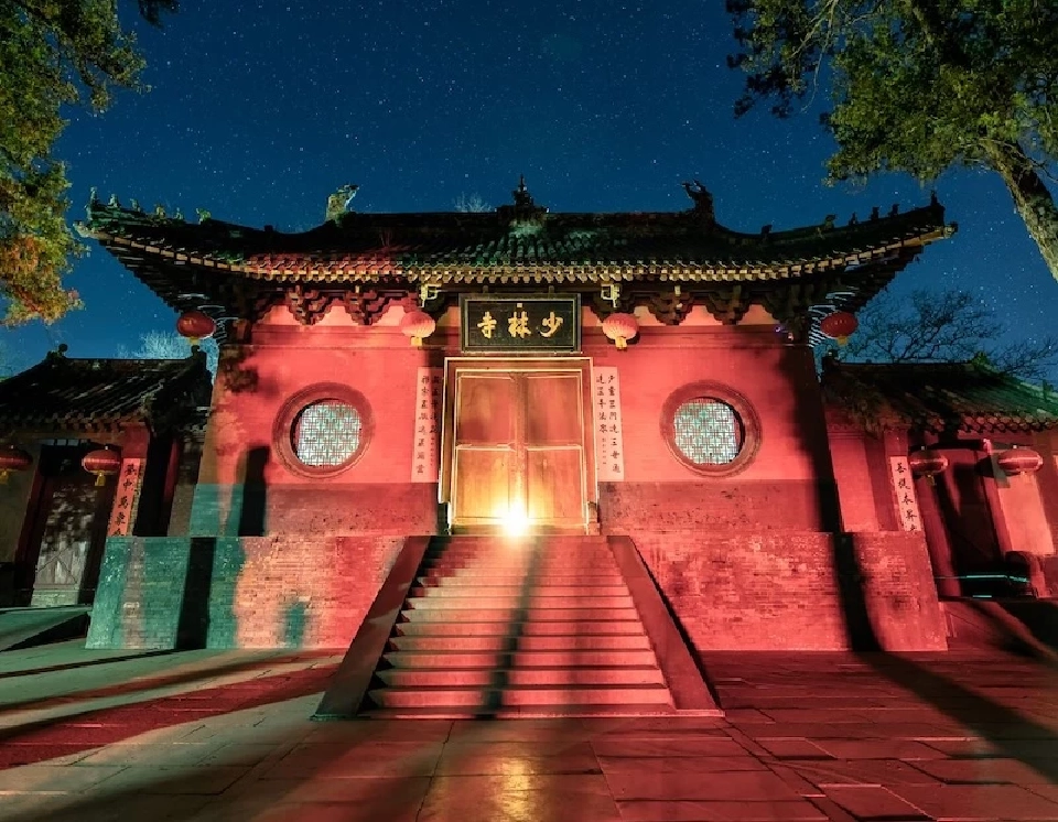 จีน ถอดสมณศักดิ์ ซื่อ หย่งซิ่น เจ้าอาวาสวัดเส้าหลิน ปมทุจริต มั่วสีกา