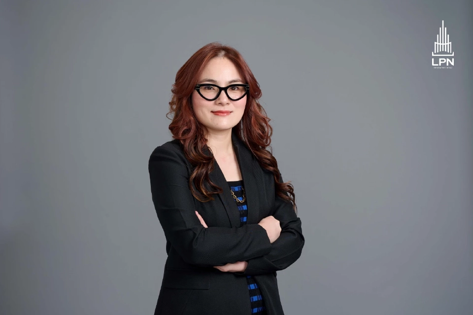 ดารณี ฉัตรพิริยะพันธ์ 