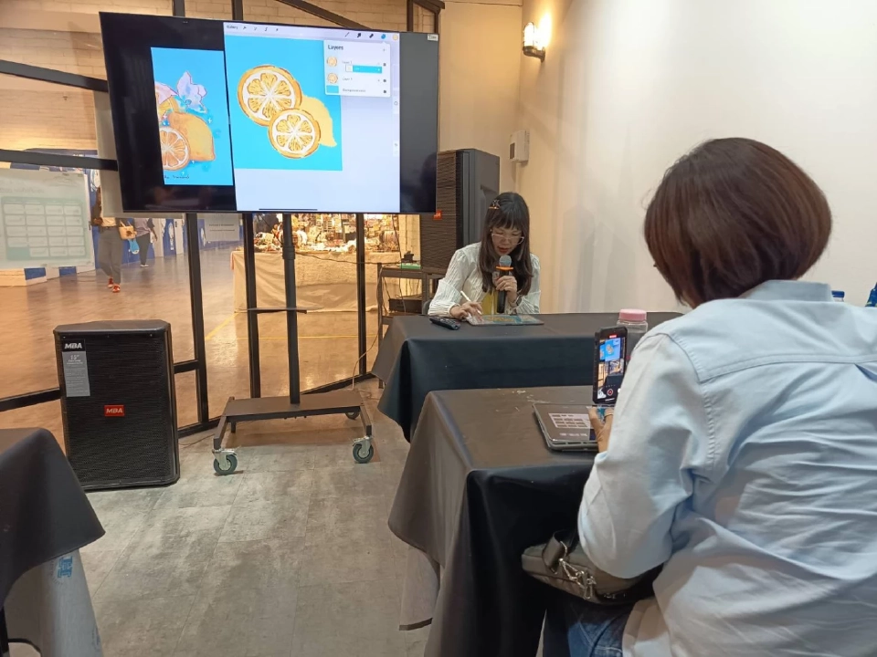 ให้การวาดรูปด้วย iPad ช่วยฮีลใจจากวันทำงานหนัก ที่ Art Learning Centre