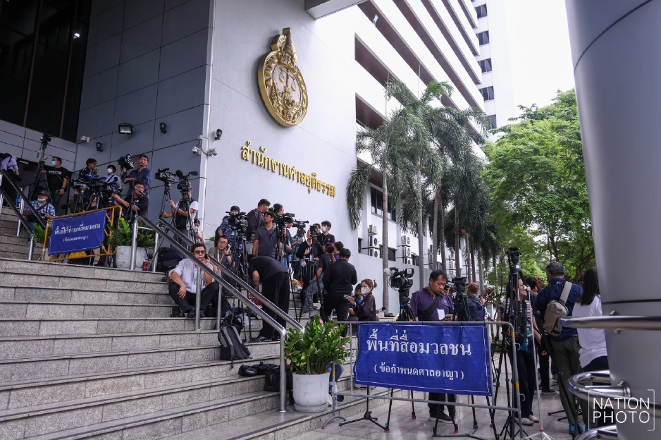 'ทักษิณ' ขึ้นศาลวันนี้ สืบพยานฝ่ายโจทย์คดี 112 และ พ.ร.บ.คอมฯ