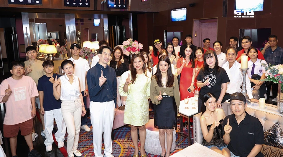 สยามพารากอนร่วมกับ Ferrari  จัดกิจกรรมชมภาพยนตร์รอบพิเศษ F1