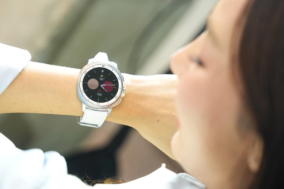 ซัมซุง เปิด Galaxy Watch 8 ชูฟีเจอร์วัดสารต้านอนุมูลอิสระครั้งแรกในโลก