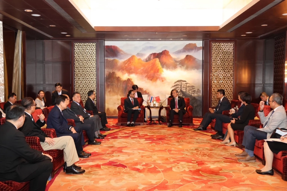 พาณิชย์ ถก เอกชนจีน ดันสินค้าเกษตร–GI บุกตลาด หนุนลงทุนอุตฯ สมัยใหม่ในไทย