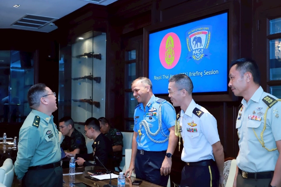 เชิญผู้ช่วยทูตฝ่ายทหาร 18 ประเทศ แจงกรณีกัมพูชาบิดเบือนข่าวทุ่นระเบิด