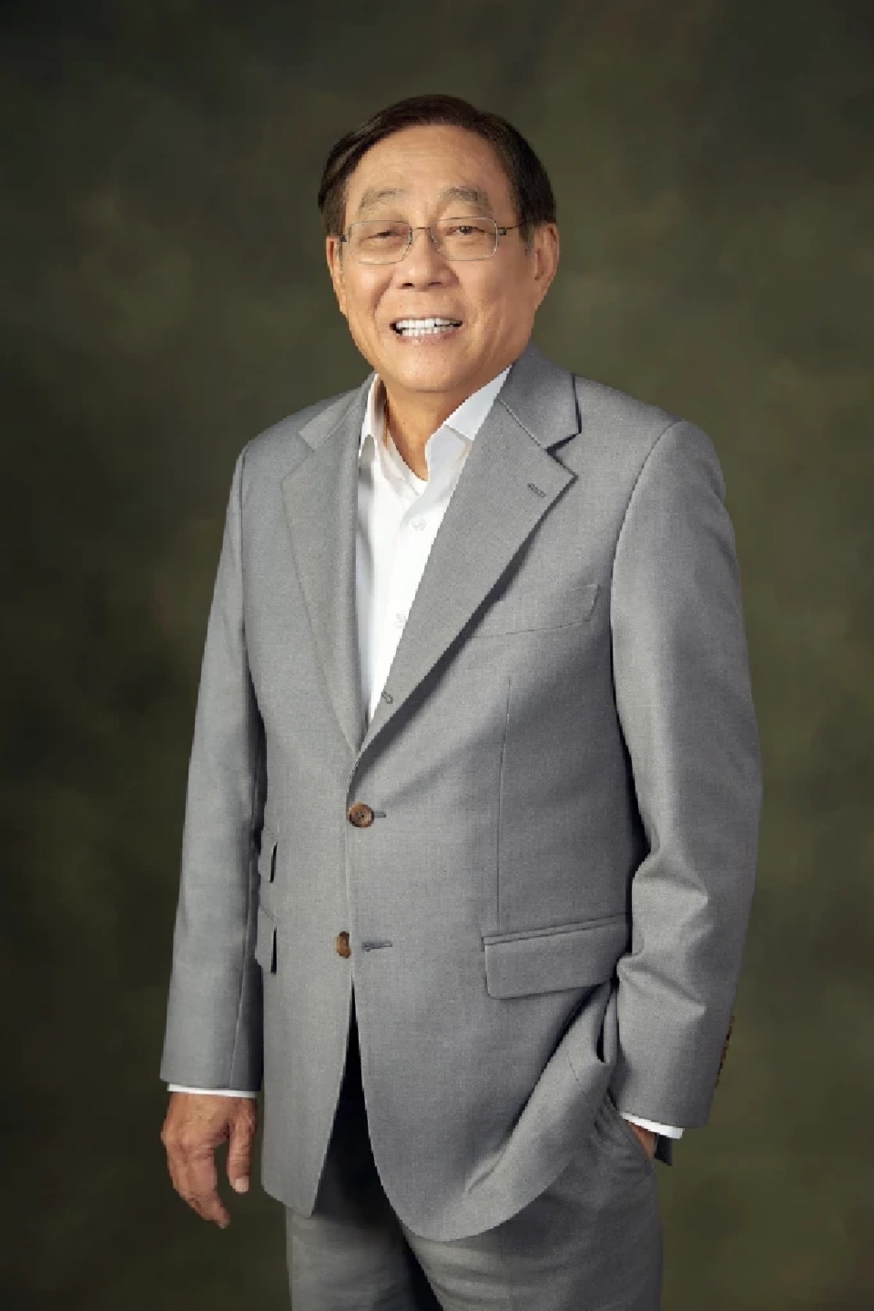 พิชัย ชุณหวชิร รองนายกรัฐมนตรี และรัฐมนตรีว่าการกระทรวงการคลัง 