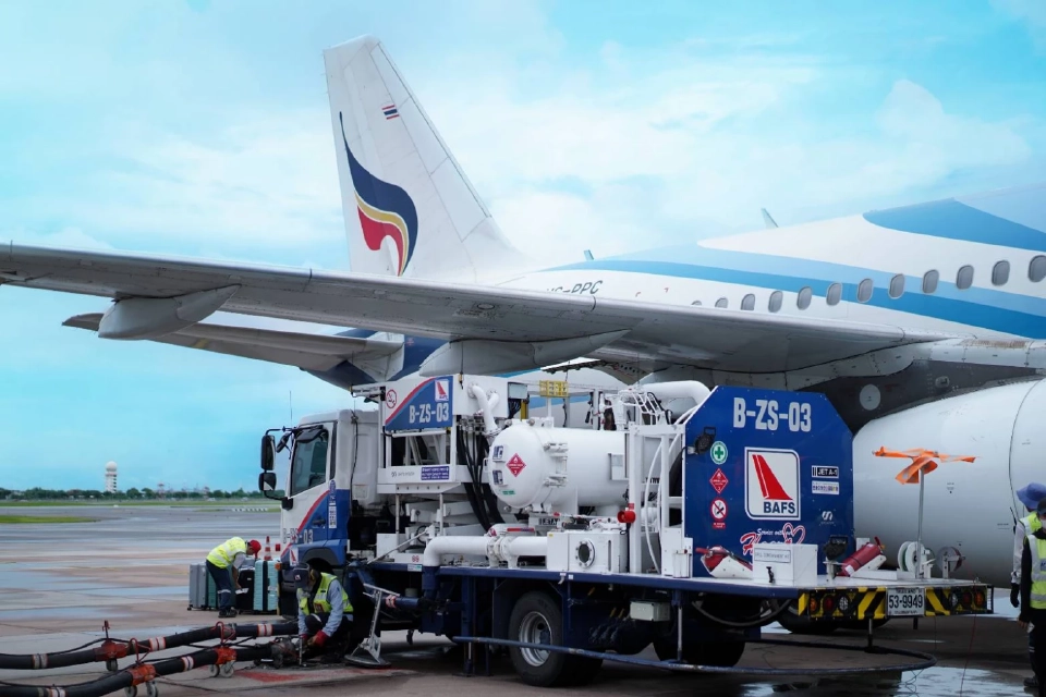 อินไซต์ “กัปตันเต๋” พุฒิพงศ์ ปราสาททองโอสถ เทคออฟ“บางกอกแอร์เวย์ส” น่านฟ้าสีเขียว