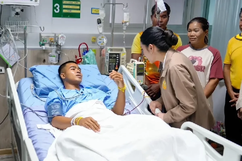 ครม.มอบ“แพทองธาร”ร่วมเยี่ยม 3 ทหารเหยียบกับระเบิดชายแดนช่องบก