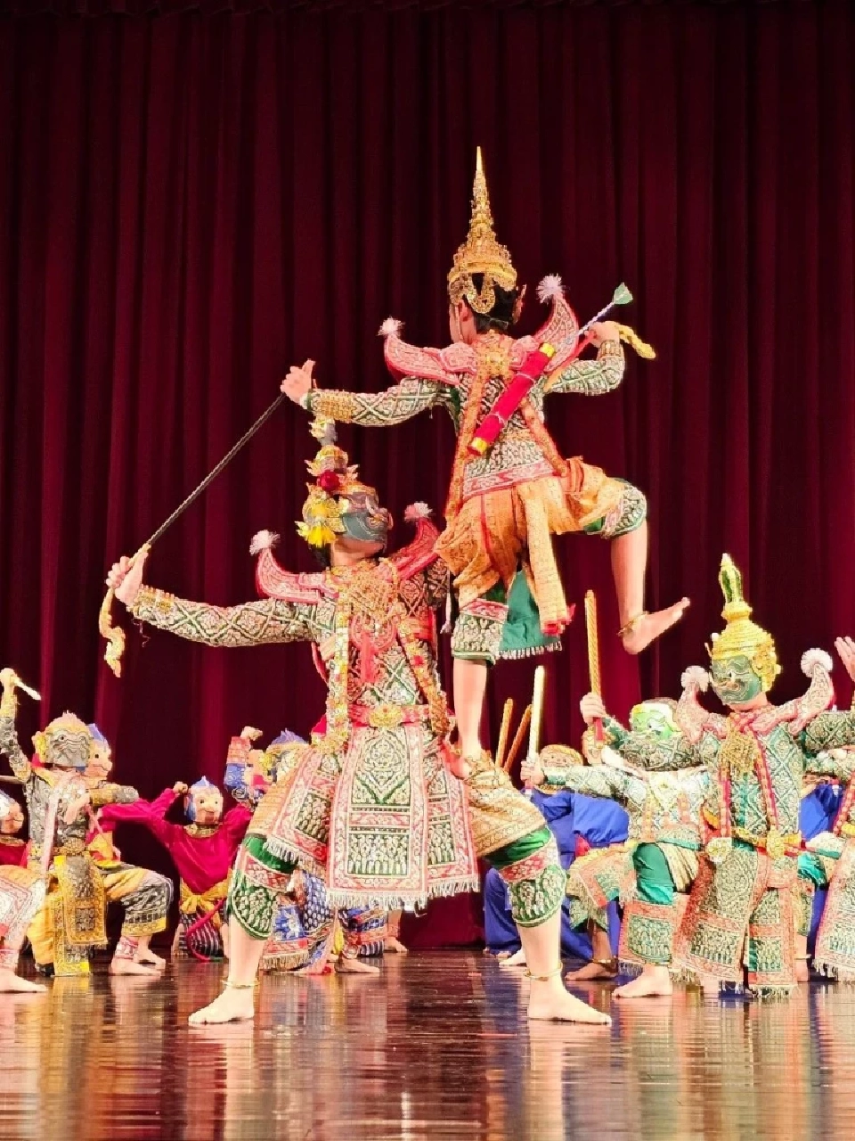 สยามพารากอนจัดงานใหญ่ เทิดไท้ในหลวง - ฉลองสัมพันธ์จีน
