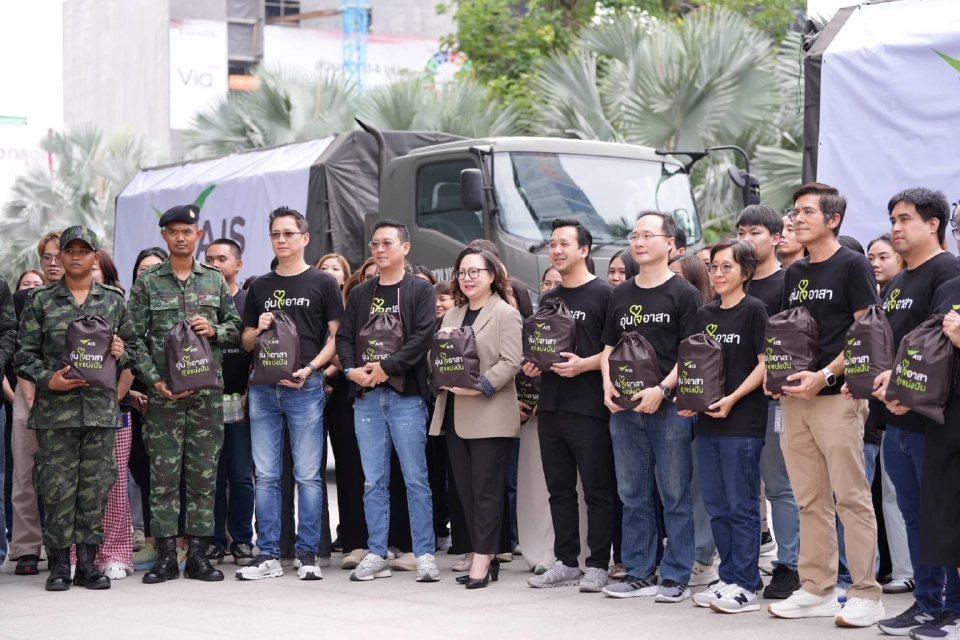 AIS รวมพลังอุ่นใจอาสา ส่งถุงยังชีพ–เสริมระบบสื่อสาร พื้นที่ชายแดนไทย–กัมพูชา