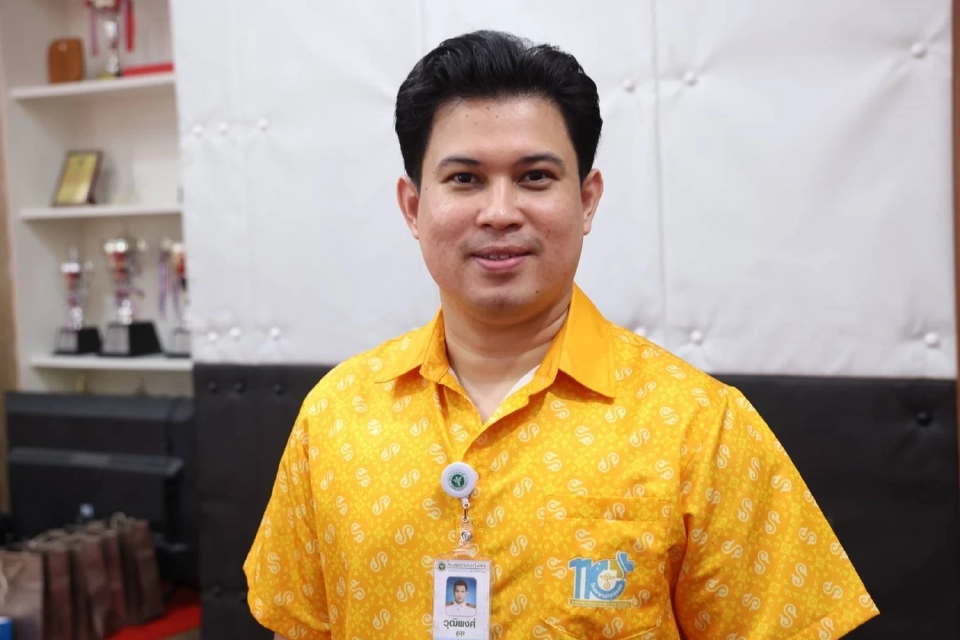 นพ.วุฒิพงศ์ ชูสุข ผู้ช่วยผู้อำนวยการโรงพยาบาลทุ่งสง และสูตินรีแพทย์ผู้เชี่ยวชาญ