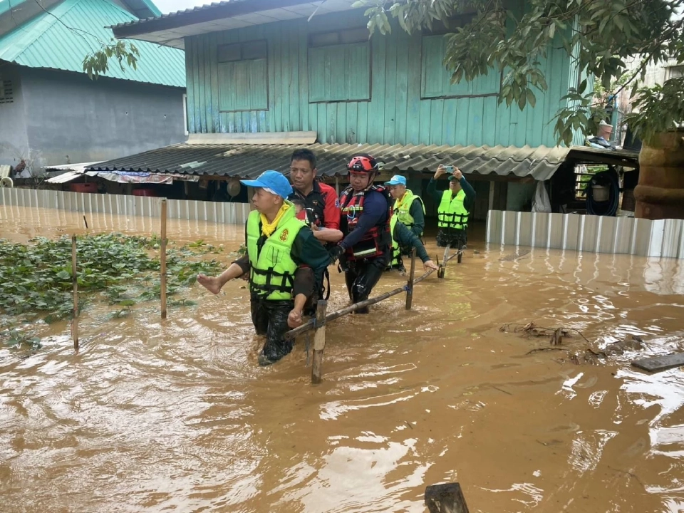 น้ำท่วมเชียงราย ปภ.เตือนแม่น้ำกกล้นตลิ่ง 29 ก.ค.68 พื้นที่ลุ่มต่ำยกของขึ้นที่สูง