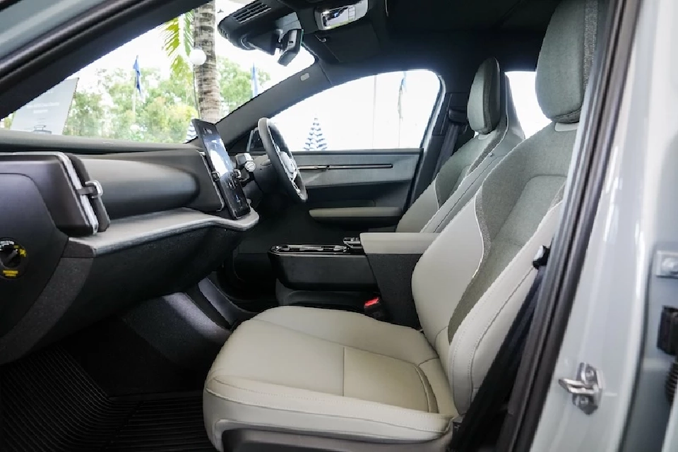 รีวิว Volvo EX30 Cross Country