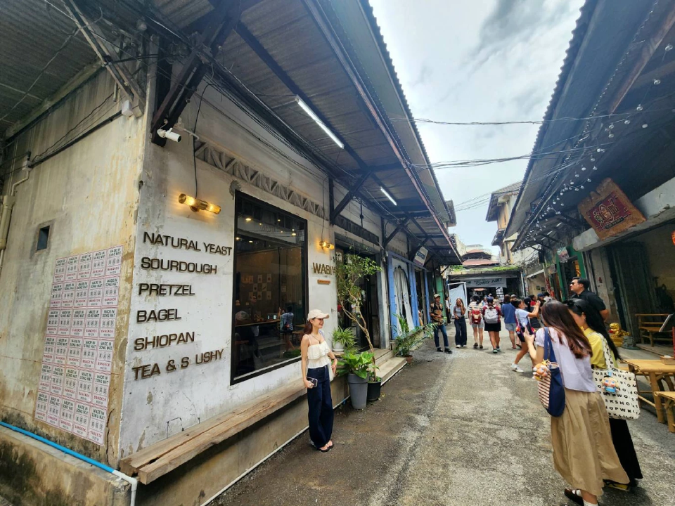 วอล์คกิ้งทัวร์ “ถนนทรงวาด” ย่านท่องเที่ยวสุดชิค ฮิปๆ ชิลๆ สไตล์จีนสุดคลาสสิค