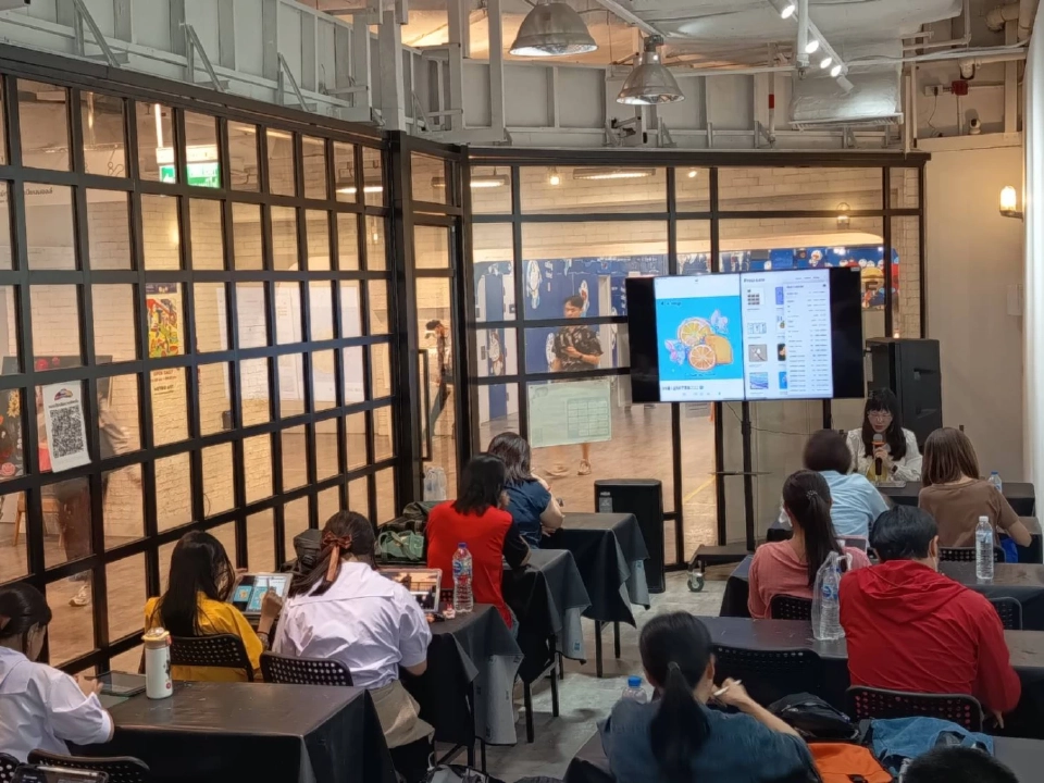 ให้การวาดรูปด้วย iPad ช่วยฮีลใจจากวันทำงานหนัก ที่ Art Learning Centre