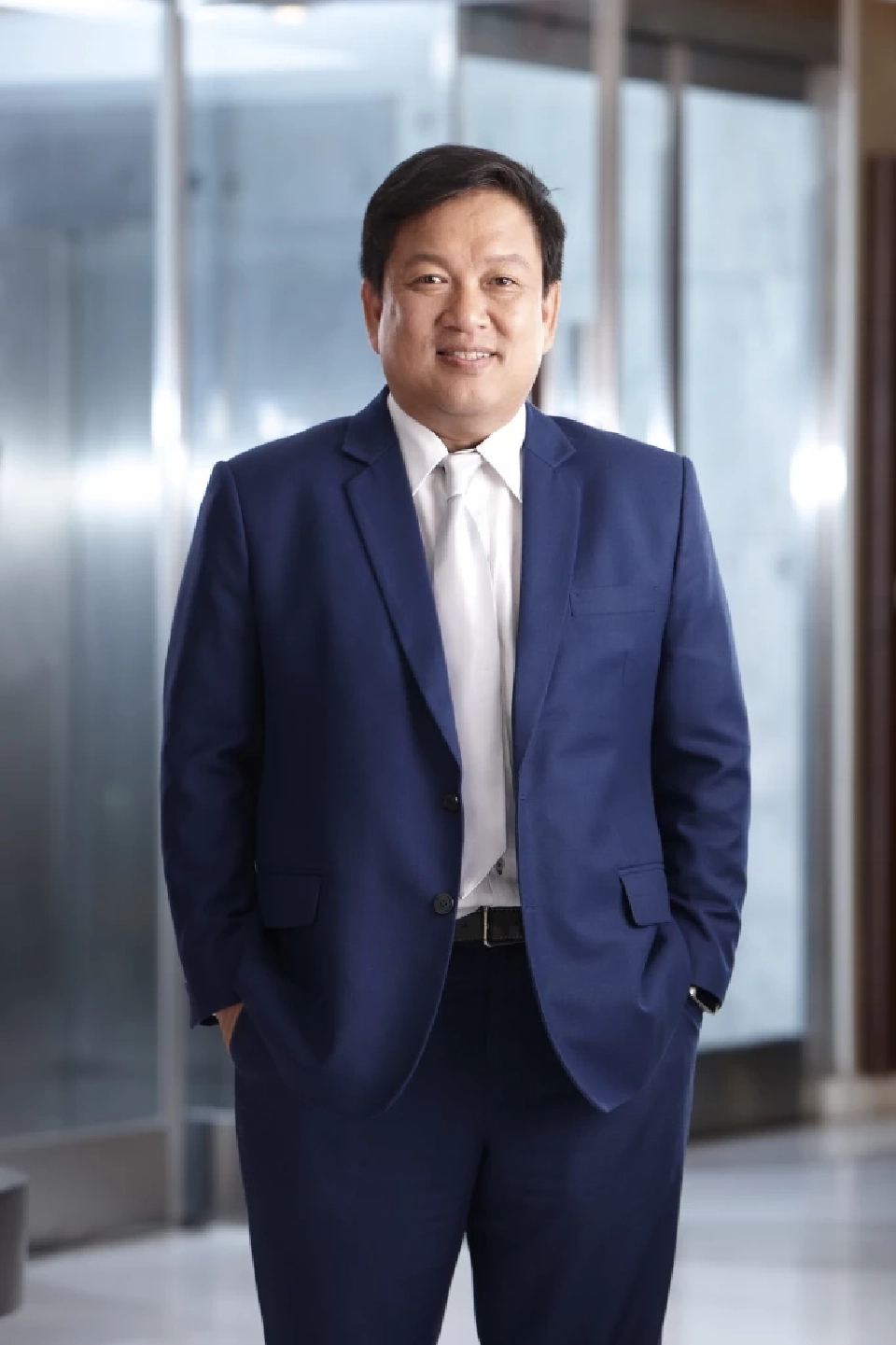 นายพรนริศ ชวนไชยสิทธิ์ นายกสมาคมอสังหาริมทรัพย์ไทย