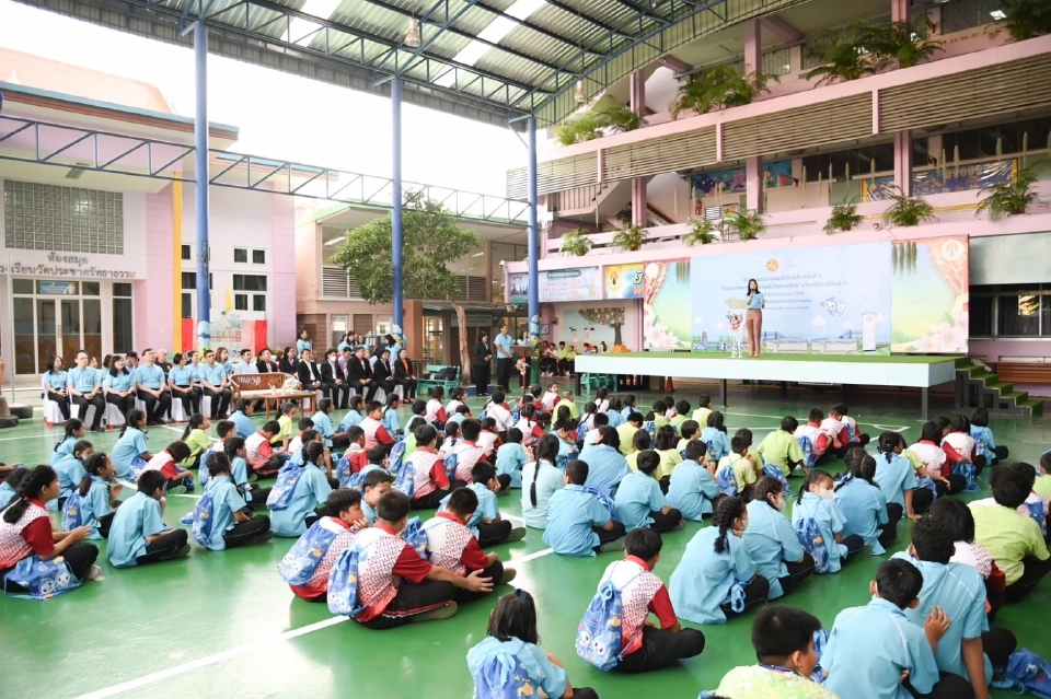 โรงเรียนวัดประชาศรัทธาธรรม (เสาหิน)