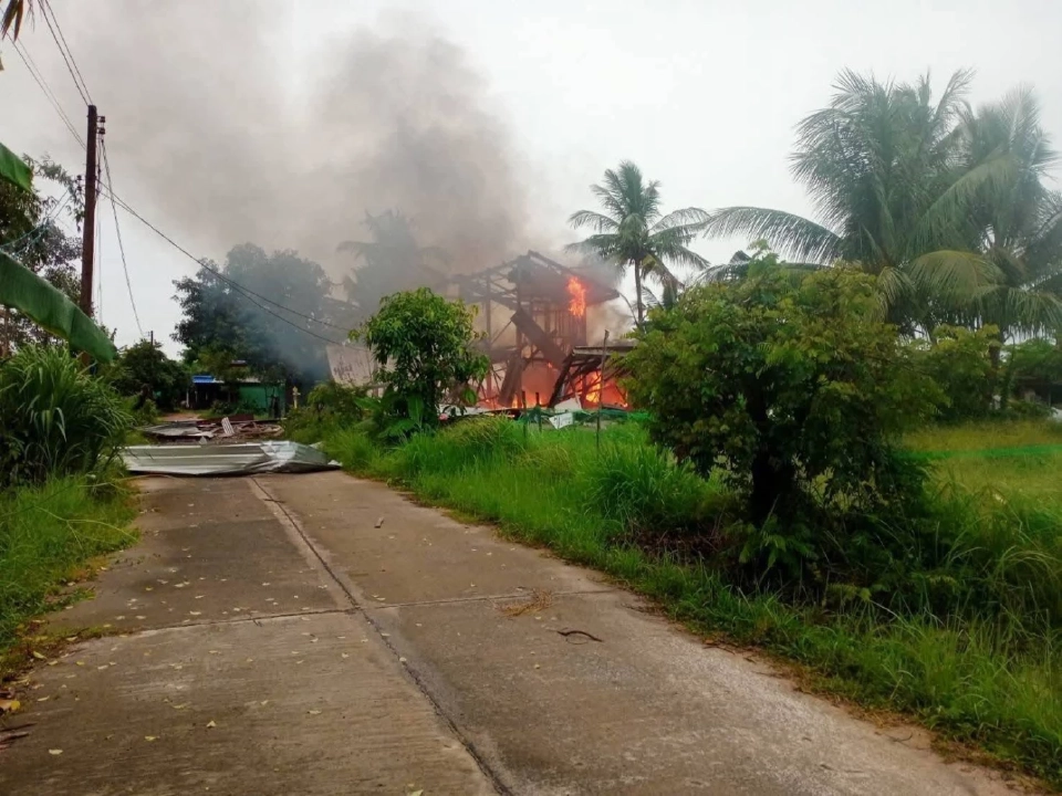 'กัมพูชา' เริ่มยิงอีกครั้ง กระสุนตกใส่บ้านเรือน ในพื้นที่จังหวัดสุรินทร์