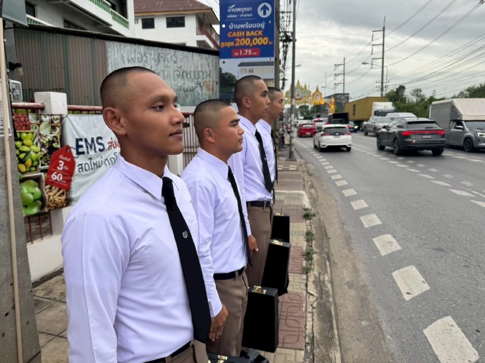 ผบ.ตร.ชื่นชม 9 นักเรียนนายสิบตำรวจ พบอุบัติเหตุรีบช่วยเหลือ