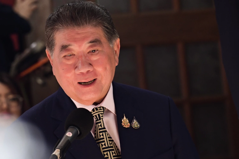 นายภูมิธรรม เวชยชัย รองนายกรัฐมนตรี และรมว.มหาดไทย รักษาราชการแทนนายกรัฐมนตรี