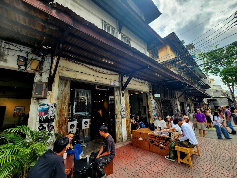 วอล์คกิ้งทัวร์ “ถนนทรงวาด” ย่านท่องเที่ยวสุดชิค ฮิปๆ ชิลๆ สไตล์จีนสุดคลาสสิค